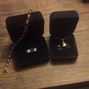Blue sapphire with crystal accent set